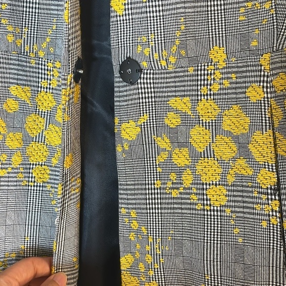 Blogger’s Favorite Zara XS Jacquard Plaid Long Jacket. - Picture 13 of 16